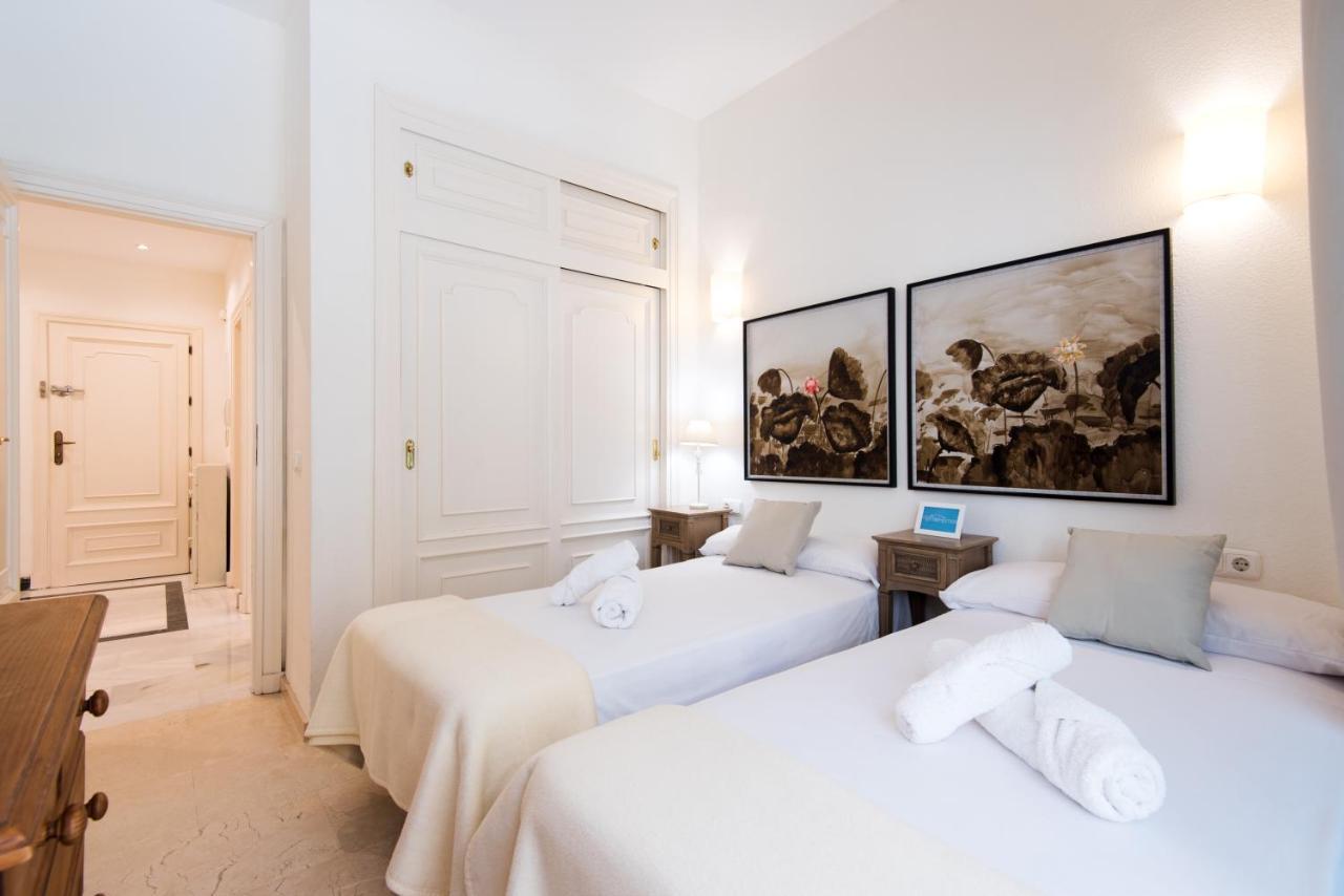 Rentandhomes Beachfront Marbella Center Bagian luar foto